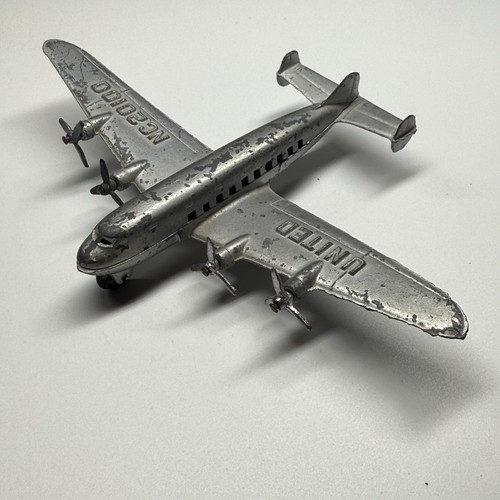 Vintage Tootsie Toy NC 20100 Super Mainliner Die Cast Airplane Silver - 第 6/9 張圖片