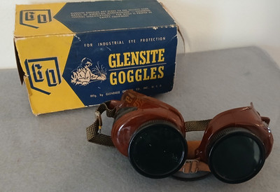 Vintage Glensite Eye Cup Goggles - New with Original Box