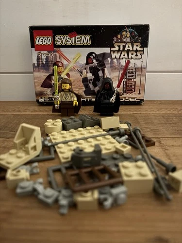 1999 LEGO Star Wars  Lightsaber Duel 7101 Set w/ Qui-Gon Jinn & Darth Maul