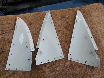Beechcraft B 55 Outside Cover Plate