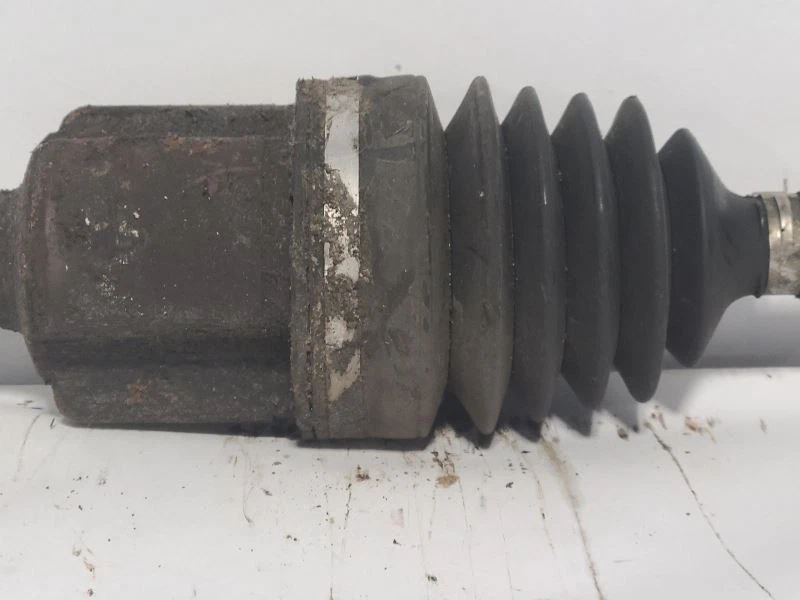 Driver Axle Shaft Front Axle Automatic Transmission Fits 92-94 CAVALIER 1675967 - Image 3 of 4