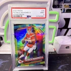 Panini Prizm Patrick Mahomes II #26 Hyper Prizm /200 PSA 9 Chiefs Football