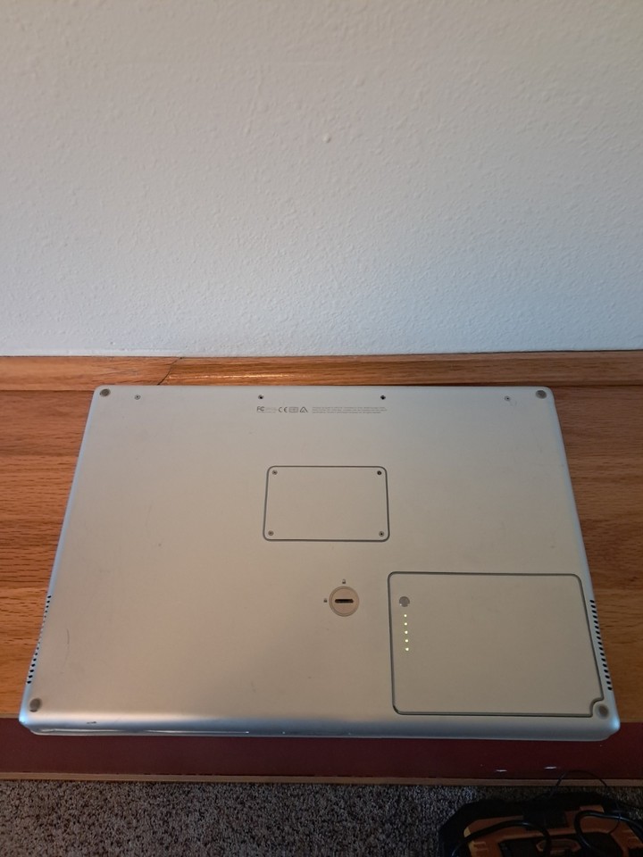 Repose-poignet + Touchpad Pour PowerBook G4 15" - A1046 A1095 - Neuf - Argenté