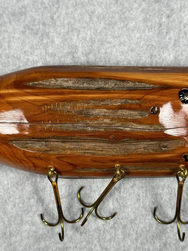 Vintage Fishing Rustic Wood Carved Fish Key Holder Wall Hanger Home Decor - Image 2 of 4