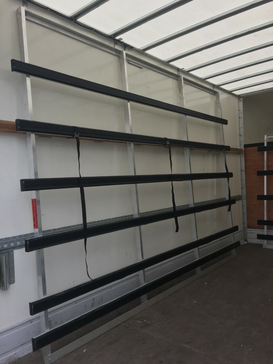 Single Medium Internal Frail Glass Rack Ford Transit (Price includes