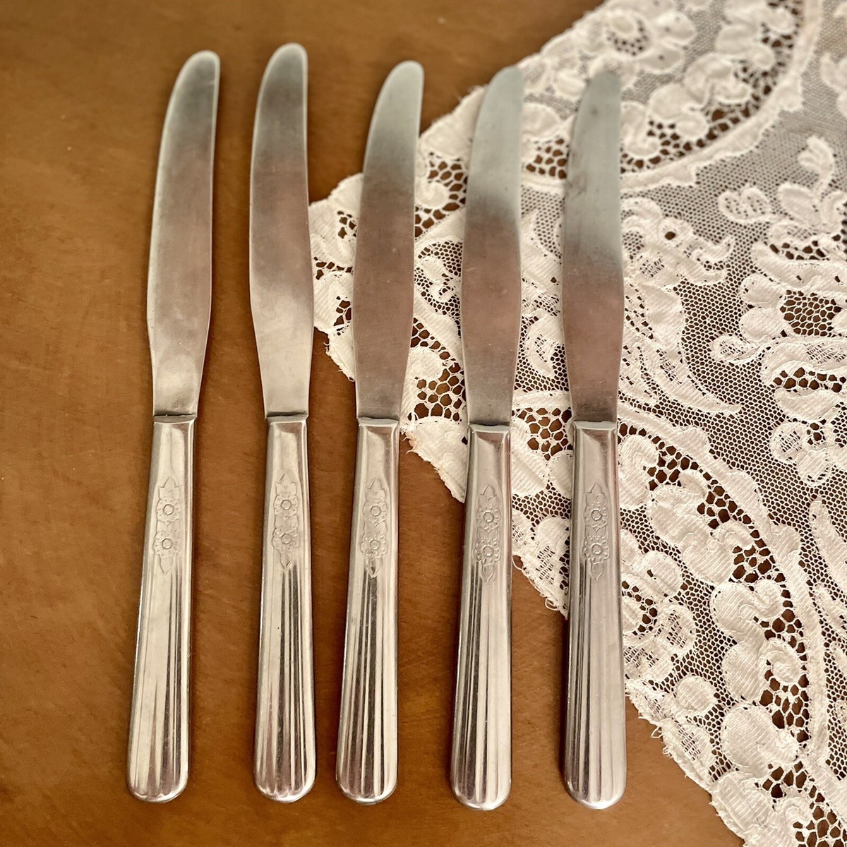 【ONEIDA 】LILAC TIME ディナーセット 8名用サーバー付き54本 ONEIDA 】LILAC TIME ディナーセット 8名用サーバー付き54本