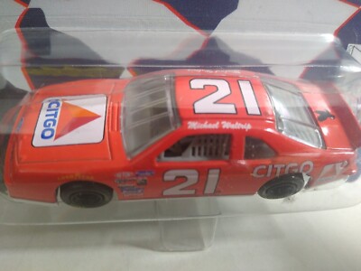 Revell Racing 1996 Edition Michael Waltrip #21 1/64 Diecast Ford Thunderbird 