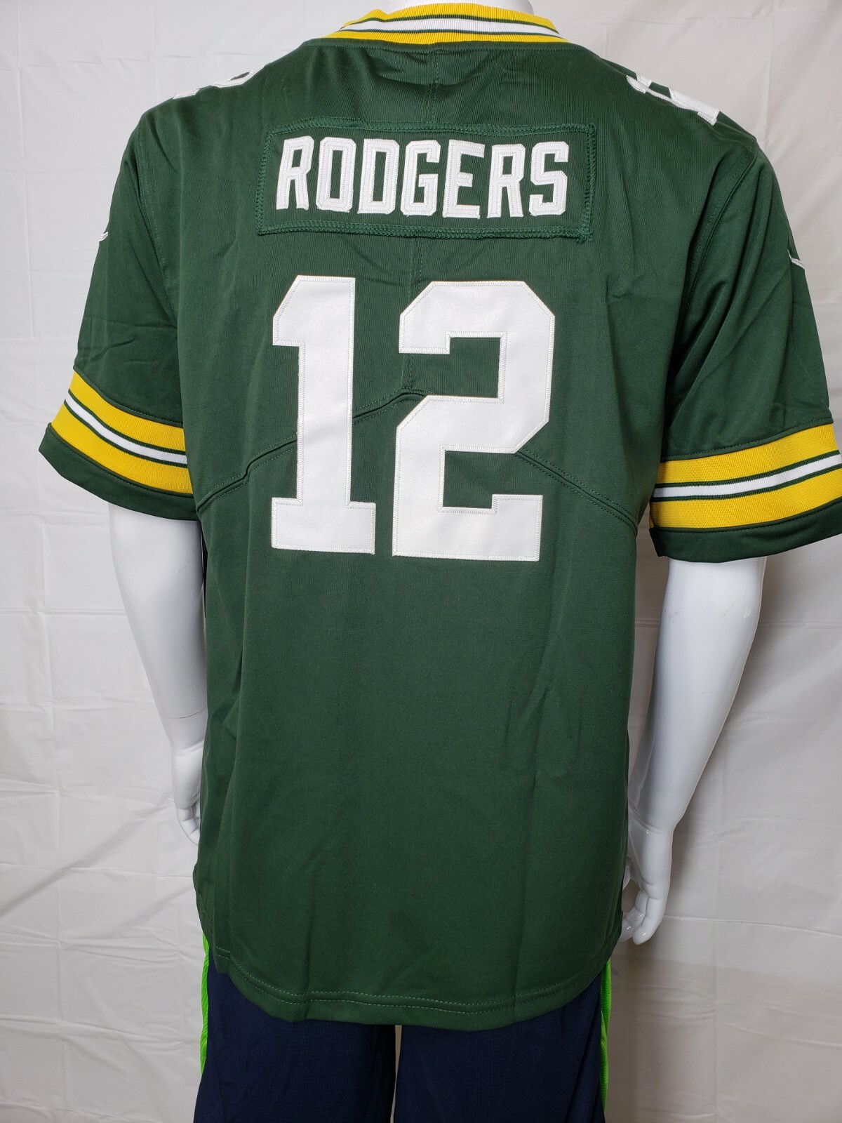 aaron rodgers salute to service jersey