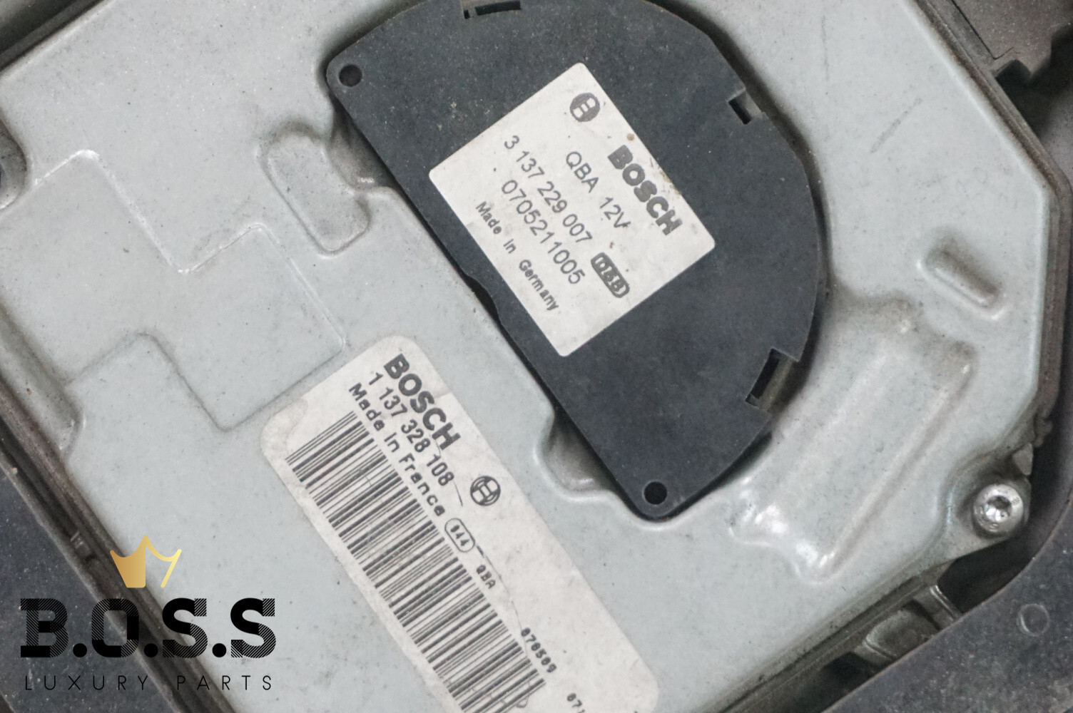 03-11 Mercedes CLS500 E350 E550 Engine Motor Cooling Radiator Fan Assembly OEM