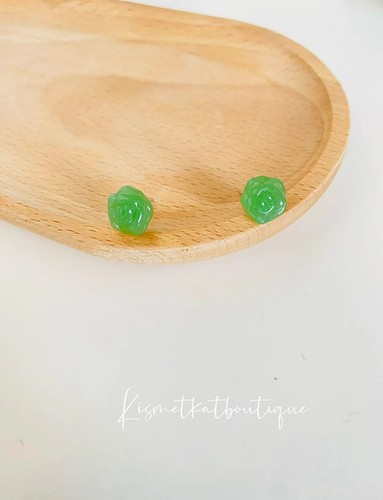 Handgeschnitzte grüne Jade Rose Blume Ohrstecker Floral Heilung Kristall Schmuck - Bild 3 von 5