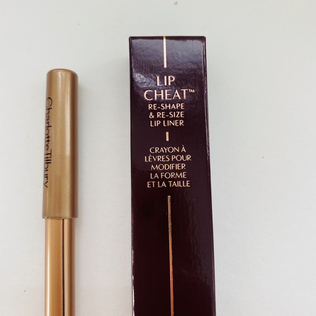 Charlotte Tilbury Iconic Nude Lip Liner