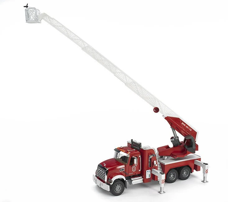 Bruder 02821 Camion MACK Granite Scala 1:16 63,0 cm × 20,0 cm × 26,5 cm - Immagine 4 di 4
