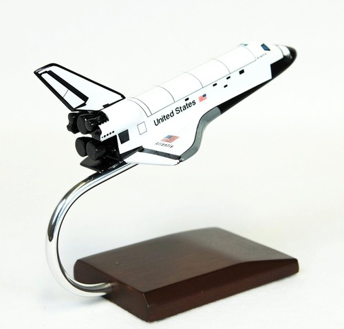 NASA US Space Shuttle Orbiter Atlantis OV-104 Desk Top Display 1/200 XX Model - Picture 7 of 9