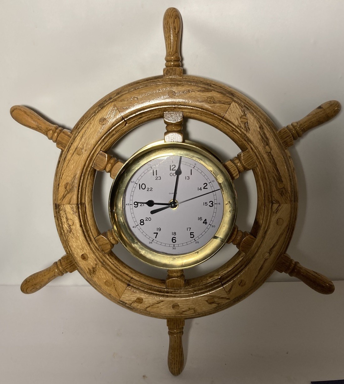 Vtg Nautical Ship's Wheel Porthole Wall Clock Solid Oak & Brass 21 " Diameter photo Vtg Nautical Ship's Wheel Porthole Wall Clock Solid Oak & Brass 21 " Diameter photo