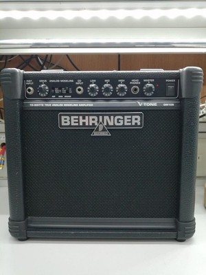 Behringer V-TONE GM108 15W Gitarrenverstärker Analog Modeling 8''...