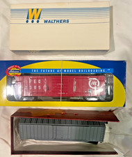 New Old Stock HO scale boxcars Mixed Lot Some Original Boxes; All Excellent 