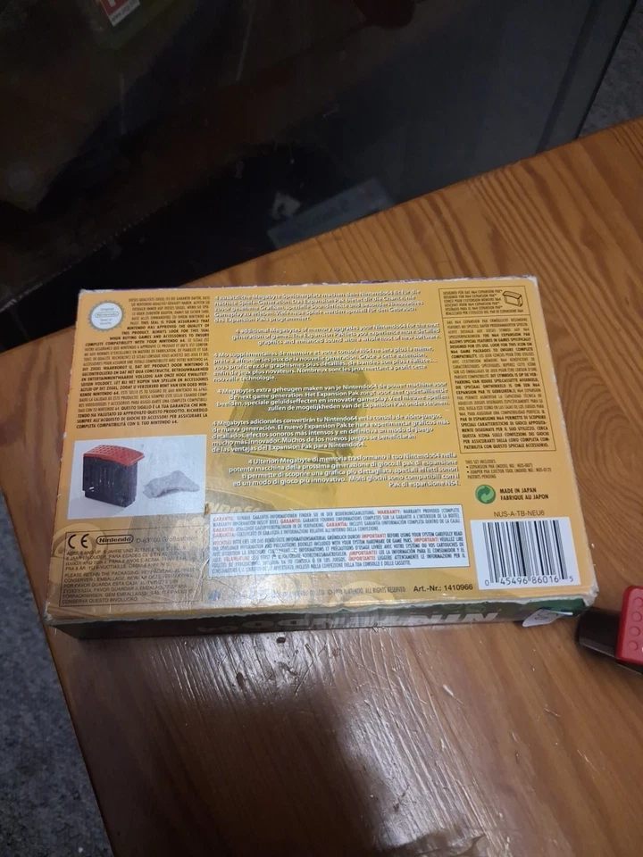 N64 Expansion Pak With Box & Manual - Image 2 of 4