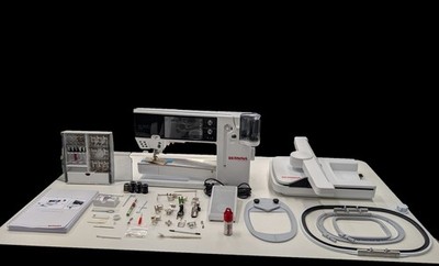 Bernina B 880 Sewing/Quilting/Embroidery Machine