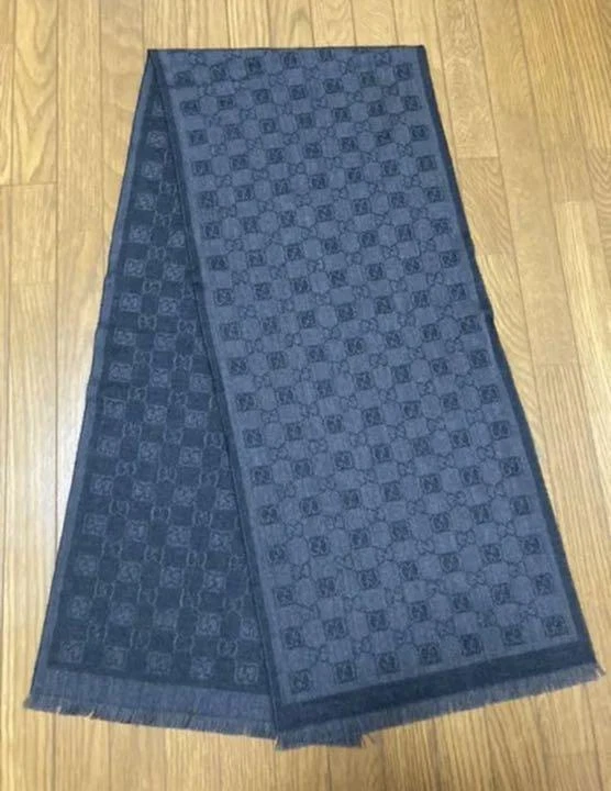 Silencieux en laine GUCCI Stall véritable mode femme authentique du Japon
