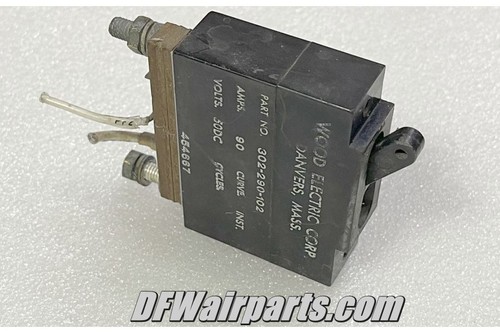 302-290-102, 454-667, PA-23 Piper Aztec 90A Toggle Circuit Breaker