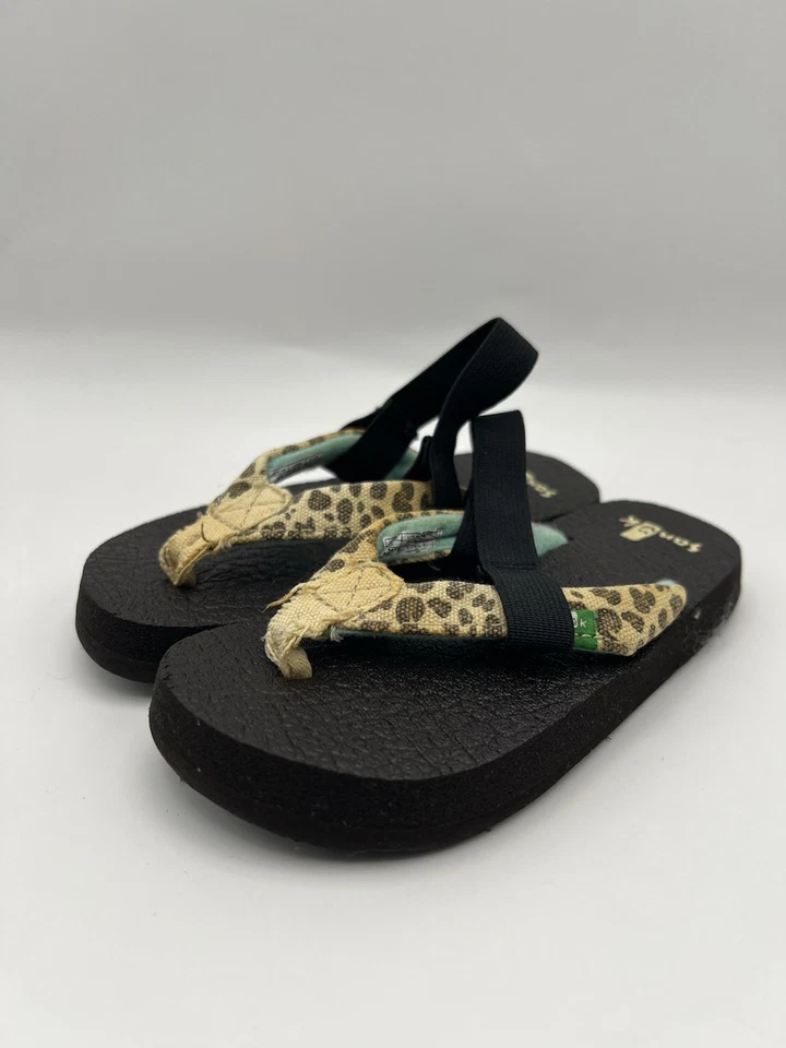 Sanuk Toddler Leopard Print Flip Flops Size 8-9 - Image 4 of 4