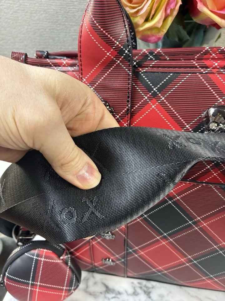 Bolso de Mano Betsey Johnson Negro y Rojo Calaveras a Cuadros XOLOLO BM30540 NUEVO CON ETIQUETAS Foto 3 de 4