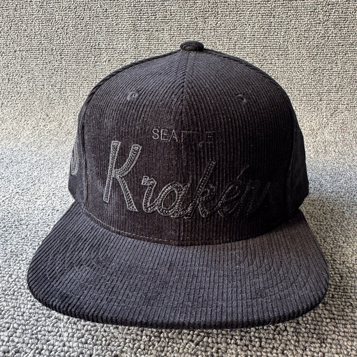 Mitchell & Ness Seattle Kraken Corduroy Snapback Black Hat NHL Retro