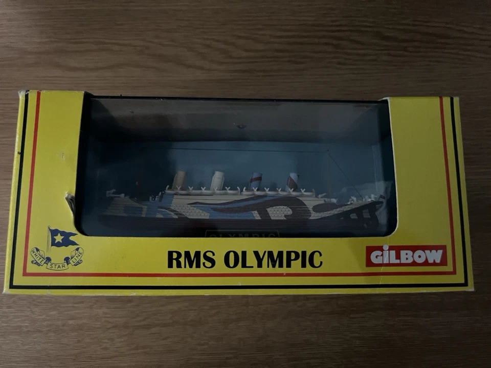 L207 Gilbow Die Cast Toys E10005 - RMS Olympic (White Star) 1:1750 *Boxed*