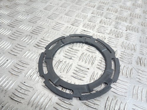 Chevrolet Captiva 2008 Befestigungsmutter Kraftstoffpumpe im Tank 93kW UST66678