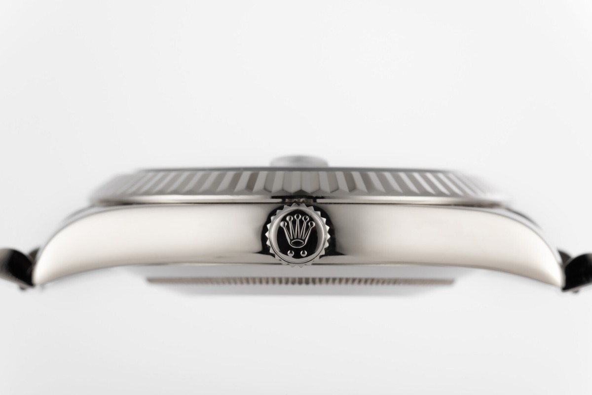 Rolex Day-Date II 41mm President 18kt White Gold Black Out Edition