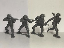 VTG 60s 1963 Louis Marx Plastic Grey Army Man Men Figure Toy Soldier Lot of 4