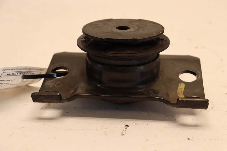 Nissan NV1500 NV2500 NV3500 2012-2021 4,0 L motor derecho montaje soporte OEM Foto 2 de 4