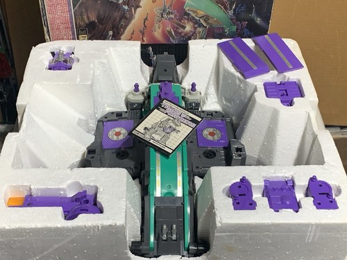 TRANSFORMERS G1: Metroplex & Trypticon con istruzioni e scatola! - Foto 7 di 9