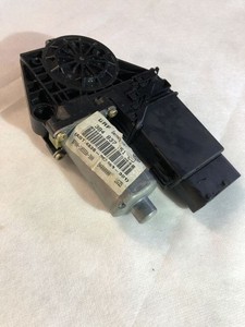 Volkswagen PASSAT B5.5 2004 Fensterhebermotor Tür vorne 3B483751LJ RKT255