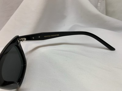 Gentle Monster Black Tote 01 64-16-146 Unisex Sunglasses! Retail