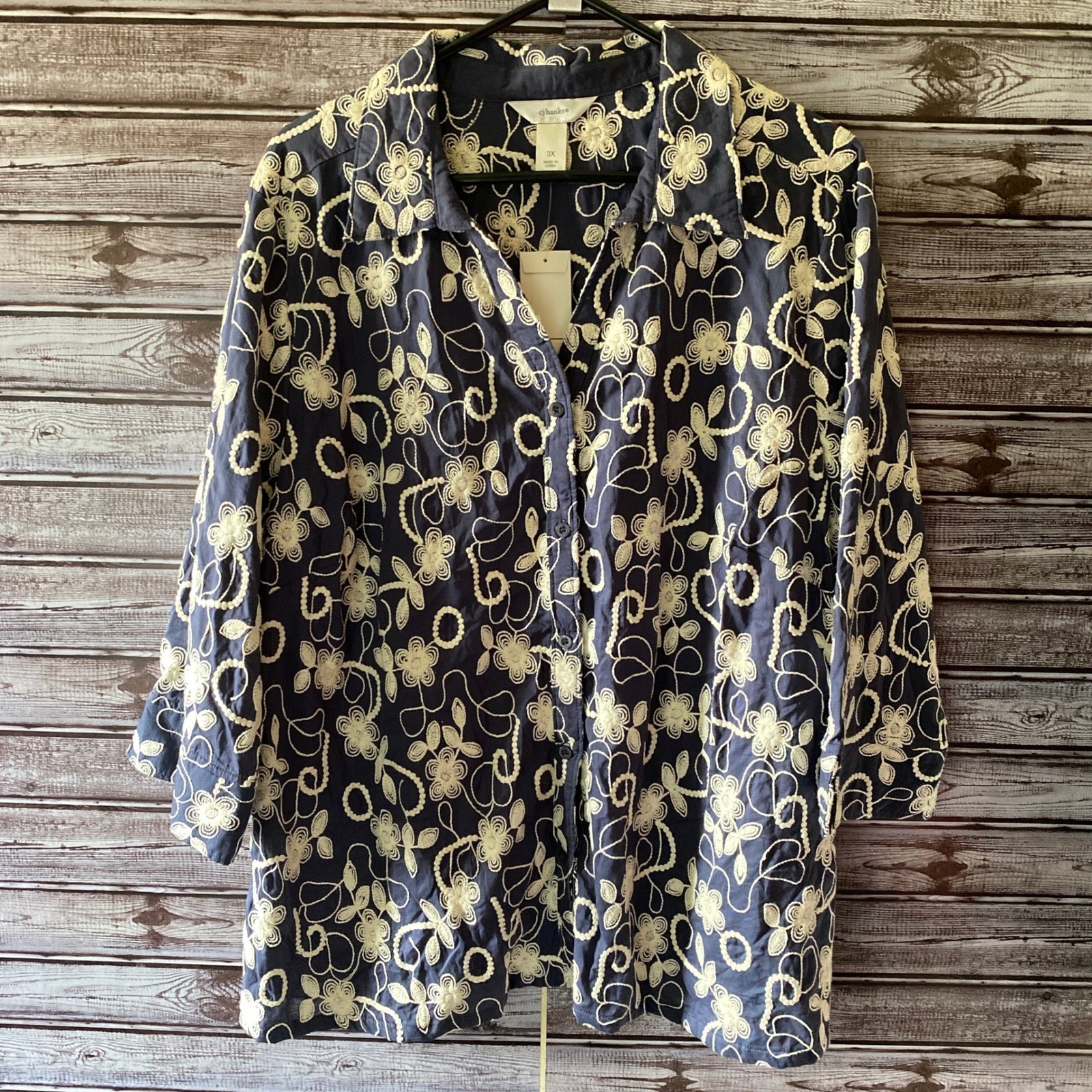 CJ Banks Women's Button-Down Top Size 3X Blue Off-White Floral Embroidered NWT