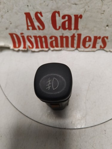 Fog light switch