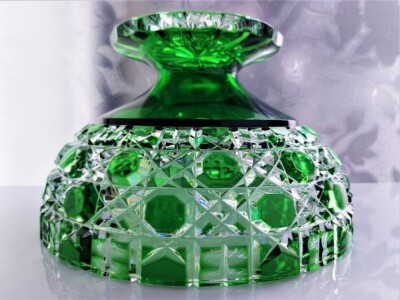 CAESAR CRYSTAL BOHEMIA Emerald Green Footed Bowl Hand Cut to Clear
