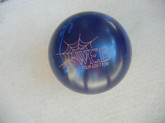 hammer web bowling ball specs