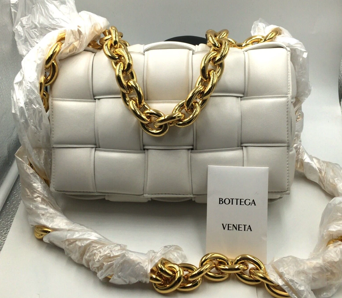 Bottega Veneta - White Cassette Bag