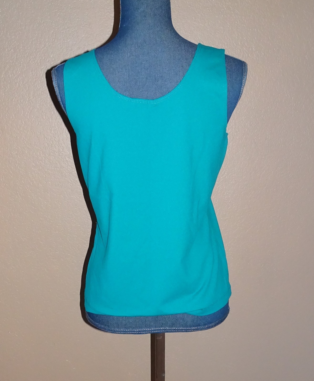 Chico's Green Microfeel Timeless Basic Shell Slee… - image 3