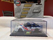Mark Martin 6 Nascar Die cast 1/24 Valvoline 1997 Revell MINT CONDITION...