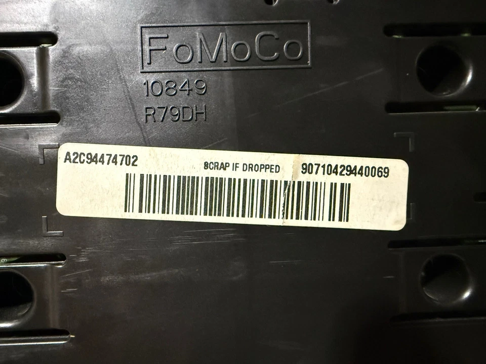 Cuadro de instrumentos velocímetro indicadores de panel 2014 2015 Ford Fusion 184000 Foto 4 de 4