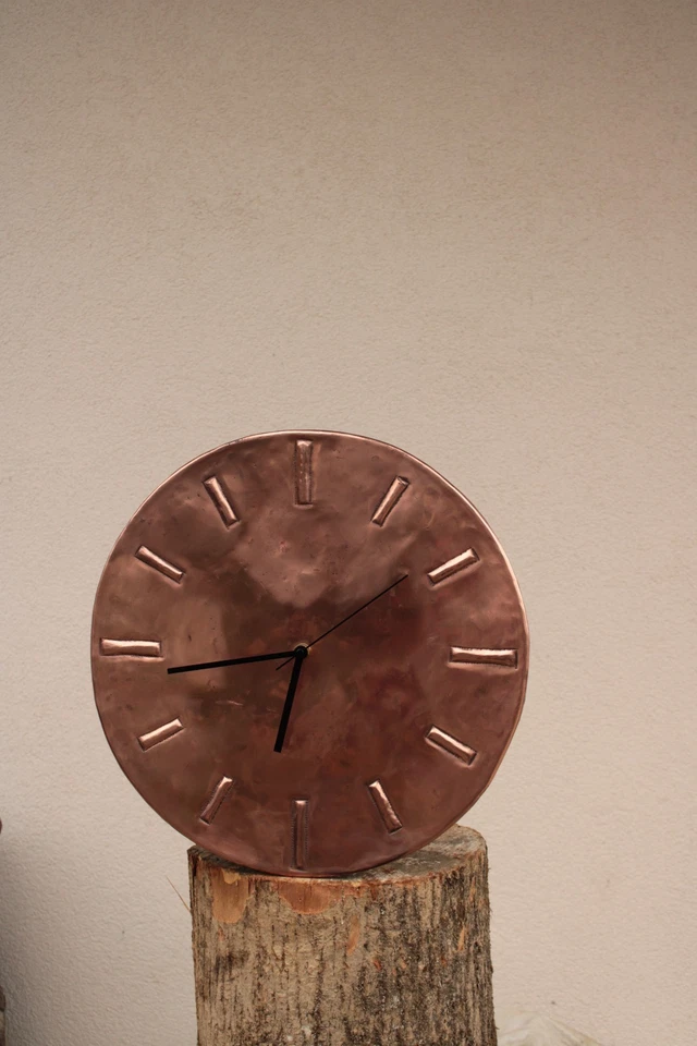 Handmade Copper Wall Clock – Rustic Modern Round Design – 40/60 cm – Unique Piec - Image 4 of 4