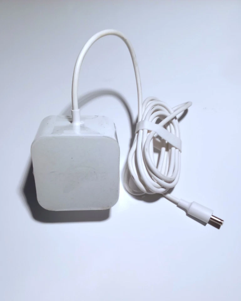 Echo Dot (3. Gen.) Intelligenter Lautsprecher mit Alexa, Weiß & Grau (Trade In) - Bild 4 von 4