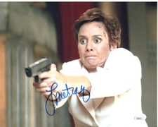 Laurie Metcalf signed 8x10 Photo Debbie Salt Scream 2 JSA Authentication