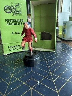 Subbuteo C.120 STATUETTE reference 41 Liverpool boxed