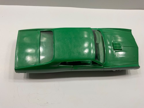 VINTAGE 1:25 SCALE 1970 FORD TORINO COBRA DEALER PROMO CAR - GREEN - READ AD - Picture 12 of 22
