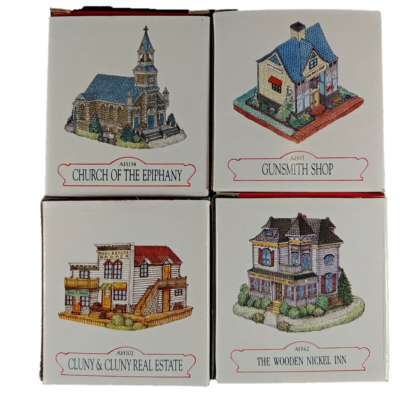 Liberty Falls Americana Collection Vintage Lot of 36 Buildings and