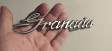 Vintage 1975-1978 Original Ford Granada Fender Emblem D5DB-16B114-AA Auto Parts